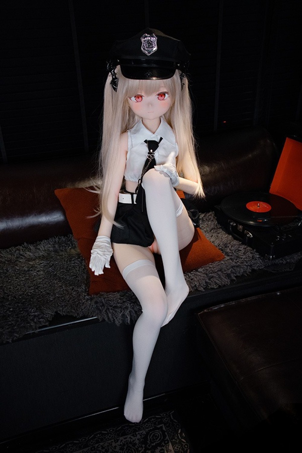 羊角社Doll 141cm AAカップ #B02 小女警ヘッド 手描きメイクビニール製ヘッド+S-TPE製ボディラブドール