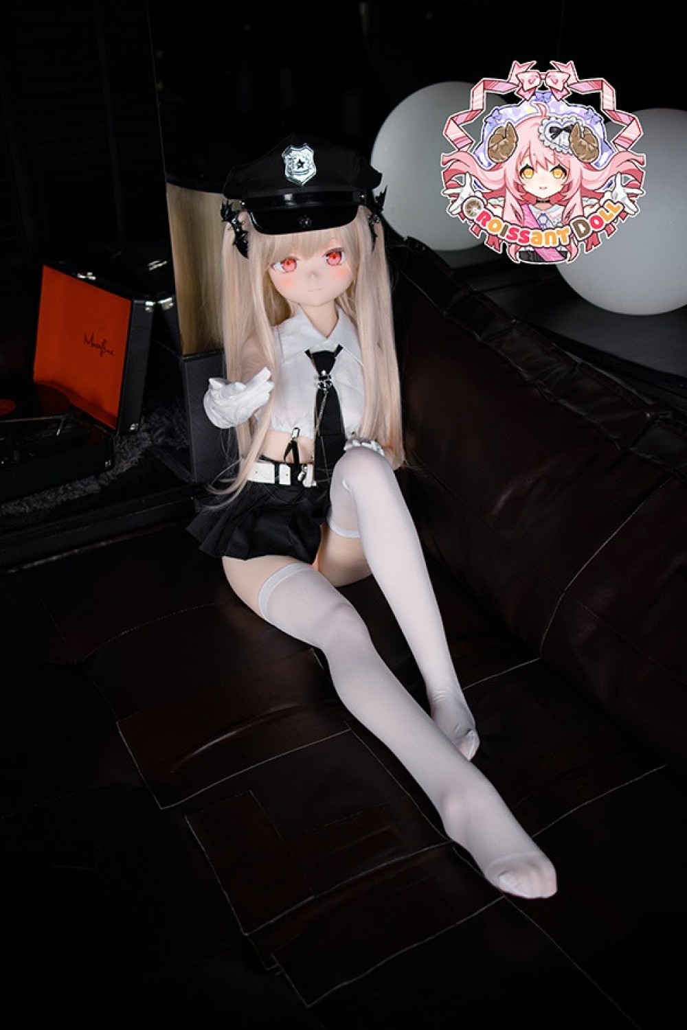 羊角社Doll 141cm AAカップ #B02 小女警ヘッド 手描きメイクビニール製ヘッド+S-TPE製ボディラブドール