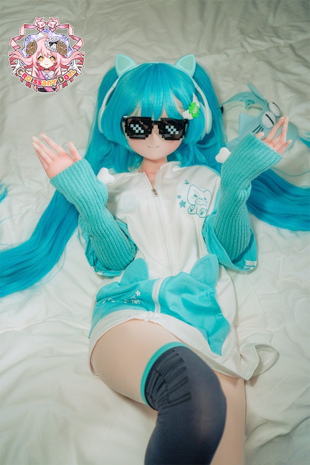 羊角社Doll 155cm AAカップ #初音未来ヘッド デカールメイク ソフト ビニール製ヘッド+S-TPE製ボディラブドール