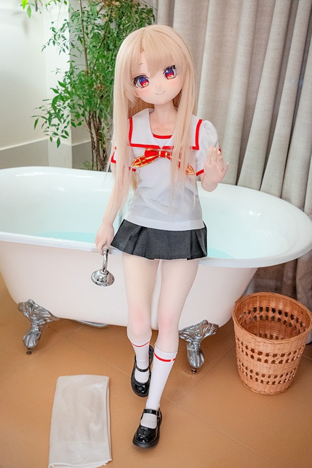 羊角社Doll 141cm AAカップ 伊莉雅（Yiliya）ヘッド 手描きメイク ビニール製ヘッド+S-TPE製ボディラブドール