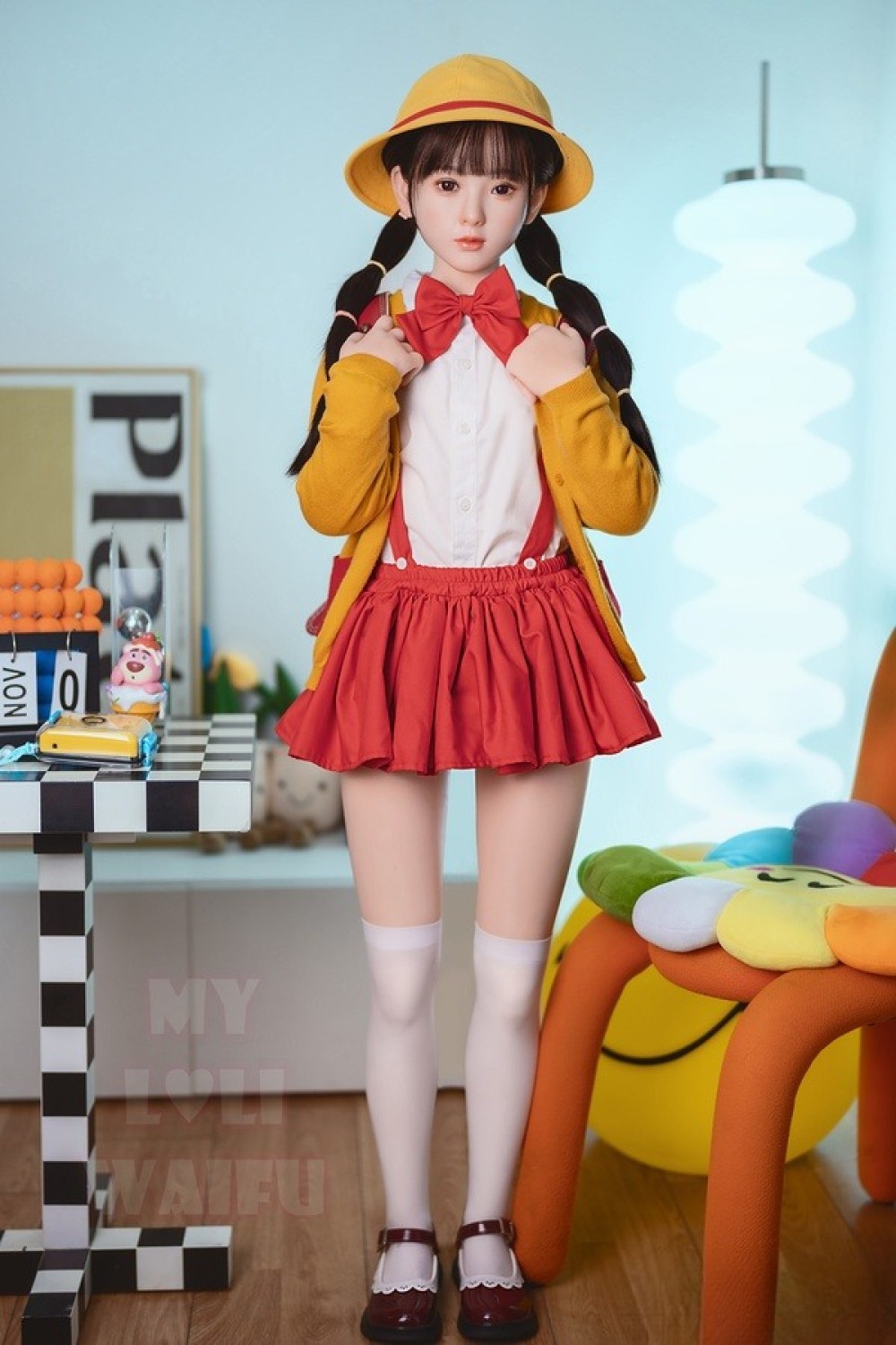 My Loli Waifu 略称MLW 127cm Aカップ 桃Momoヘッド ロり系 メイク選択可能 フルシリコン製ラブドール