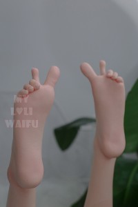 My Loli Waifu 略称MLW 150cm Bカップ Runa頭部 ROS口開閉機能選択可 掲載画像は フルシリコン製ラブドール