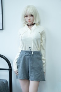 Real Girl 158cm Eカップ C7ヘッド 高級シリコン材質ヘッド ボディー材質選択可能 カスタマイズ可能