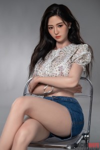 Real Girl 168cm巨乳 Eカップ CY41ヘッド 高級シリコン材質ヘッド ボディー材質選択可能 カスタマイズ可能