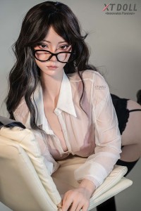 XT DOLL 165cm Eカップ Lucyヘッド 軽量化ボディ 掲載画像は口開閉機能付き フルシリコン製ラブドール