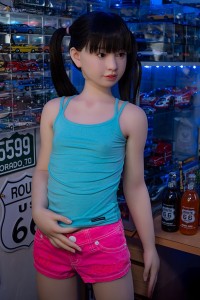 J-cute 149cm バスト平 AGD01ヘッド 掲載画像のボディはリアルメイク付き シリコン製頭部+TPEボディ
