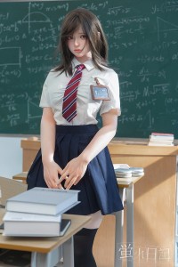 蛍火日記 159cm Eカップ 琉璃（Liuli）ヘッド メイク② 口開閉機能付き JK衣装選択可能 超リアル塗装加工あり フルシリコン製ラブドール
