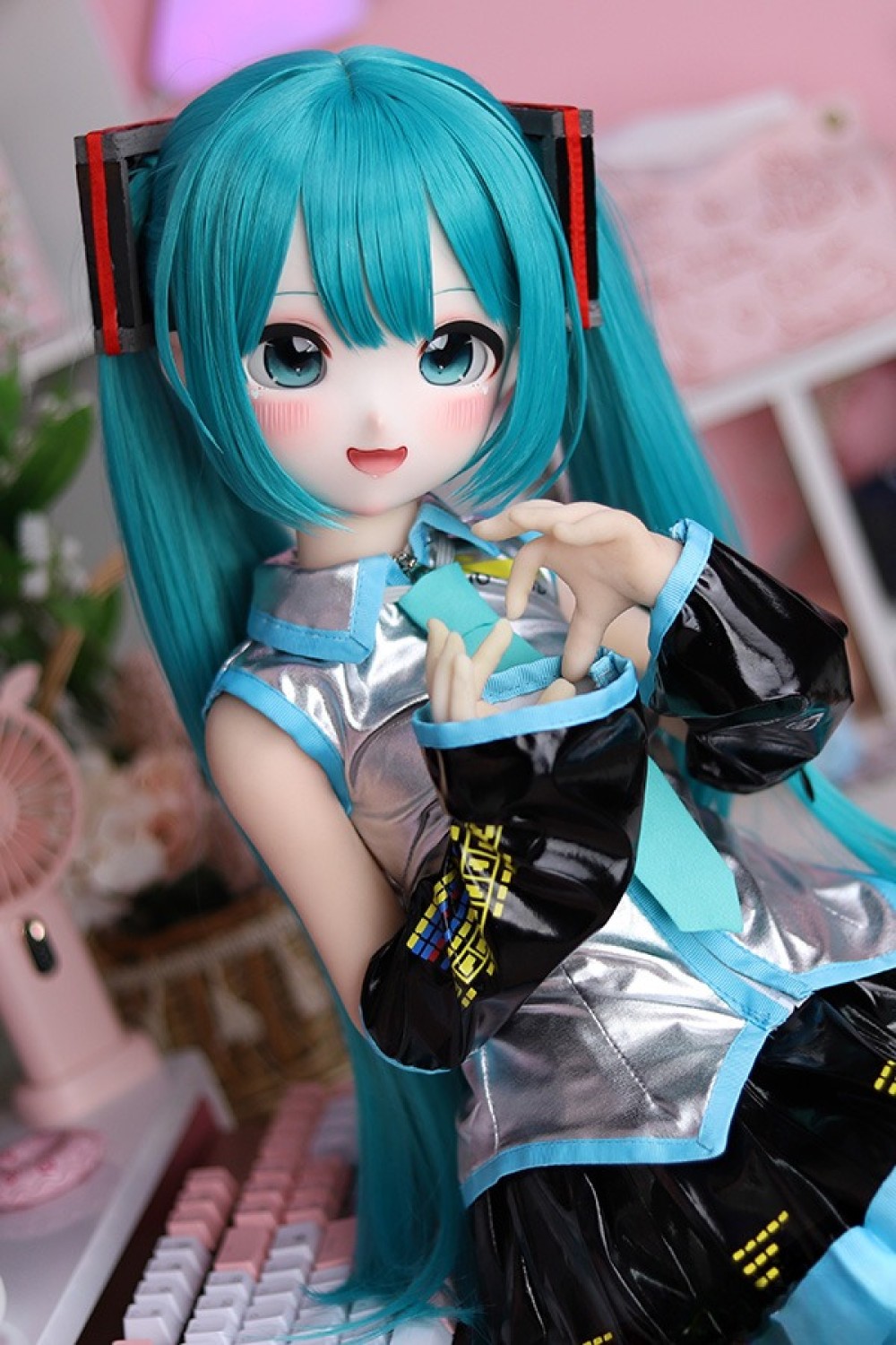 MOZU Doll 85cm Aカップ 小音ちゃん 6kg ソフトビニール製頭部 TPE製ボディ 肌色＆眼球色＆メイク＆ウィッグ＆衣装は宣材写真と同じ 小型で軽量化で収納しやい 使いやすい