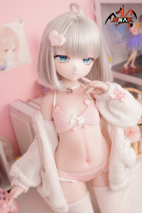 MOZU Doll【SSR級】1/2ドール 二分 85cm バスト小（バスト大のみ生産可） 玲芽（Suzume）ちゃん 6kg ソフトビニール製頭部 TPE製ボディ 肌色＆眼球色＆メイク＆ウィッグ＆衣装は宣材写真と同じ 小型で軽量化で収納しやい 使いやすい
