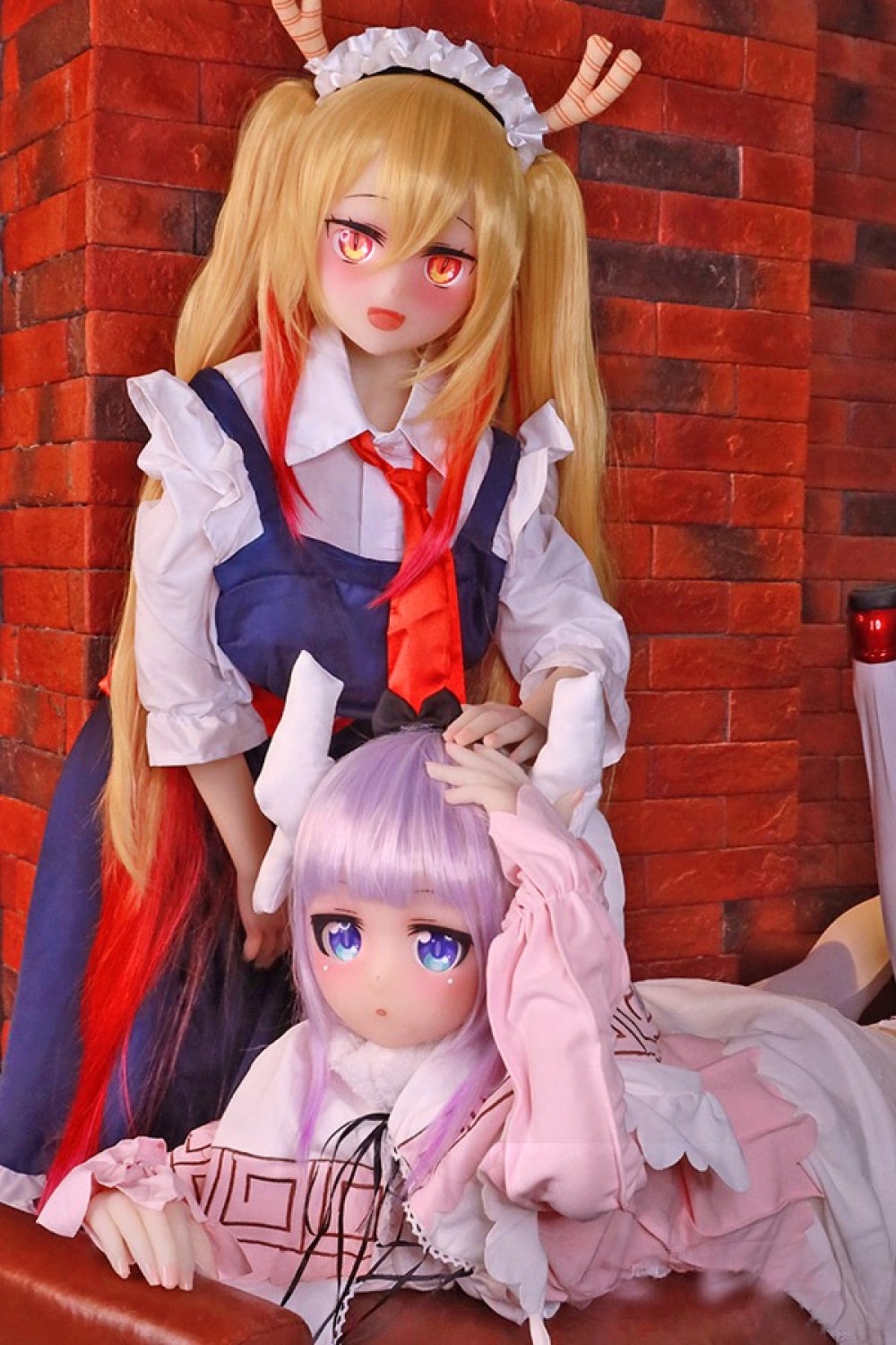 Aotume Doll 135cm AAカップ 豊潤タイプ #52と155cm Fカップ #51 TPE製ラブドール