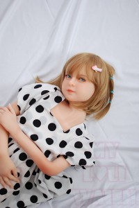 My Loli Waifu 略称MLW 126cm AAカップ ジュリーJulie頭部 TPE材質ボディー ヘッド材質選択可能 メイク選択可能