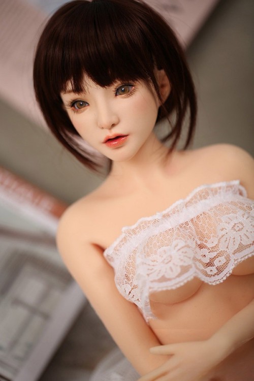 Real Girl 72cmラブドール 高級シリコン製 セックス可能 軽量化 3.5㎏ 収納が便利（隠しやすい） 使いやすい 鑑賞用 小さいラブドール 女性素体 フィギュア 各オプションは掲載画像と同じ