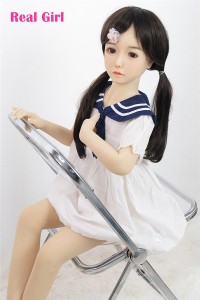 Real Girl 128cm貧乳 17kg Q2頭部 TPE材質 カスタマイズ可能 ロり系ラブドール